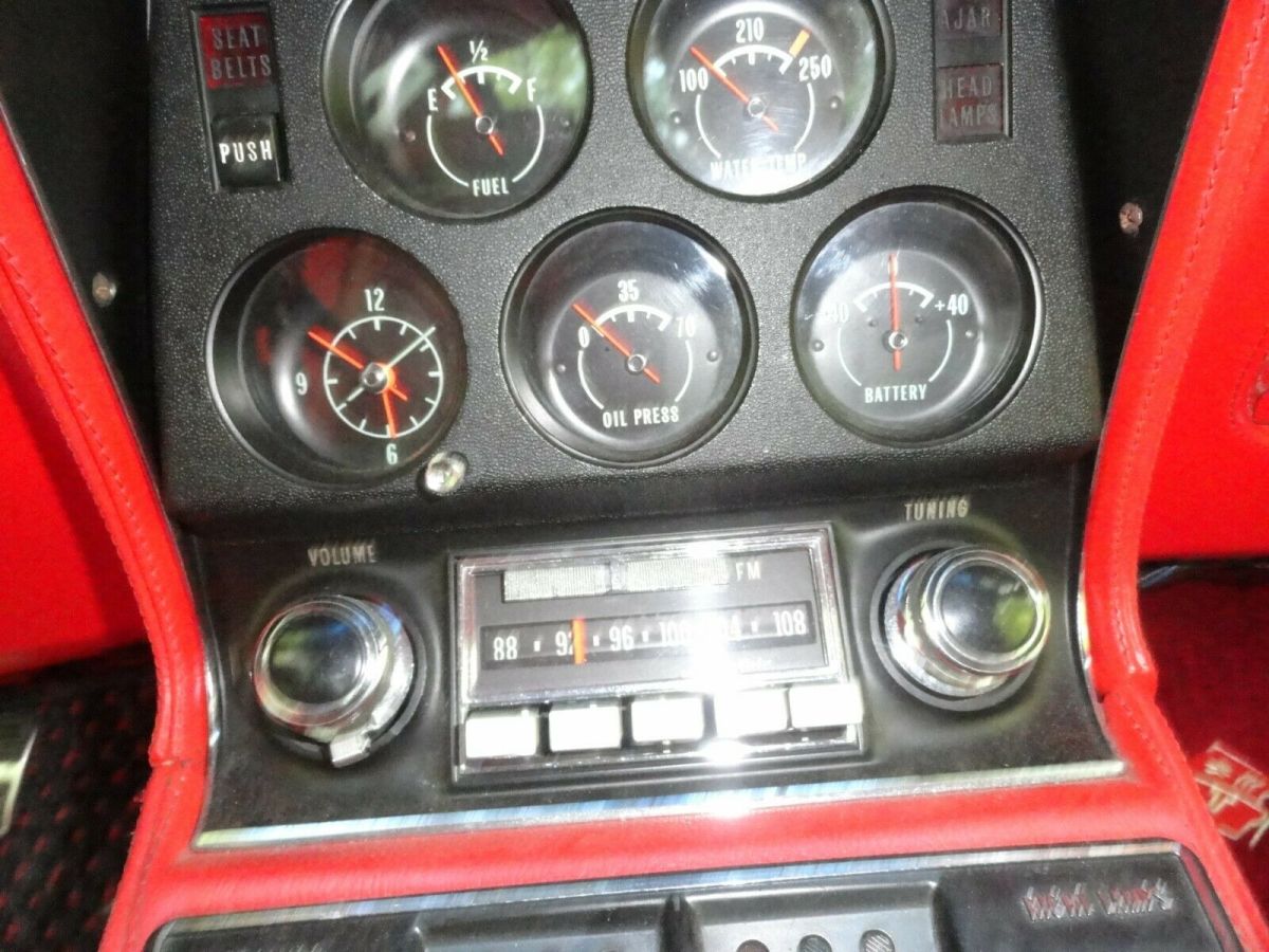 1971 Red Chevrolet Corvette Coupe