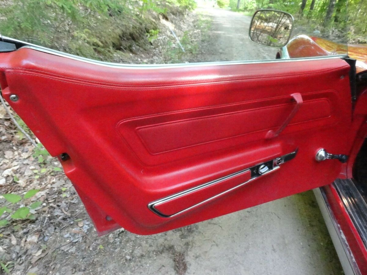 1971 Red Chevrolet Corvette Coupe