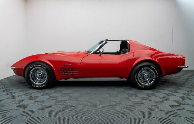 1971 Red Chevrolet Corvette Coupe