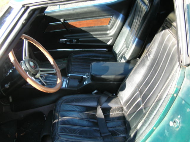 1971 Silver Chevrolet Corvette