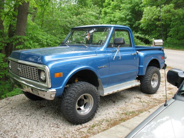 1971 Blue Chevrolet C-10 Short Box