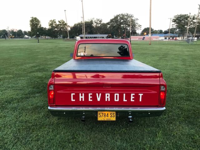 1971 Red Chevrolet C-10 Standard Cab Pickup