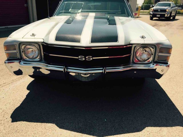 1971 Silver Chevrolet El Camino --