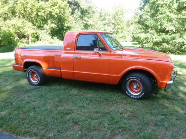1971 Orange Chevrolet C/K Pickup 1500