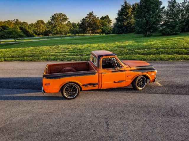 1971 Orange Chevrolet C-10 Standard Cab Pickup
