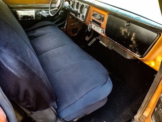 1971 Orange Chevrolet C-10 Standard Cab Pickup