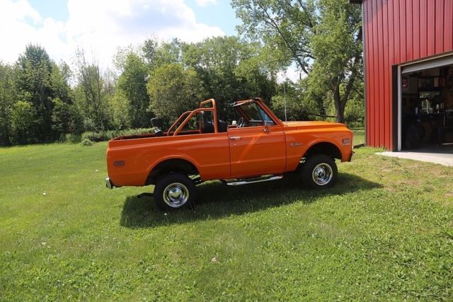 1971 Orange Chevrolet K-5 Blazer