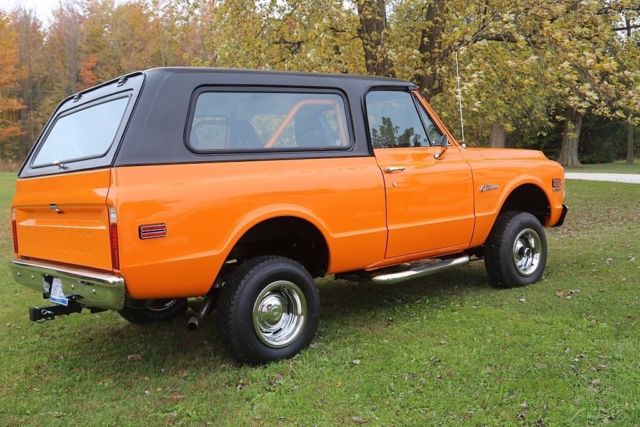 1971 Orange Chevrolet K-5 Blazer