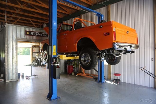 1971 Orange Chevrolet K-5 Blazer