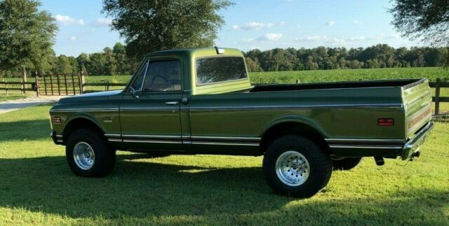 1971 Green Chevrolet C-10 Standard Cab Pickup
