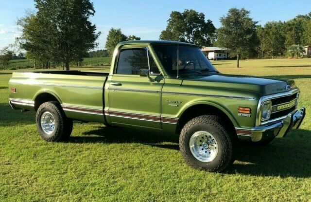 1971 Green Chevrolet C-10 Standard Cab Pickup