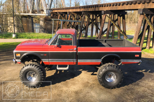 1971 Red Chevrolet C-10