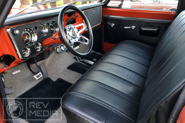 1971 Red Chevrolet C-10