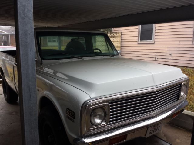 1971 White Chevrolet C/K Pickup 2500 Standard Cab Pickup