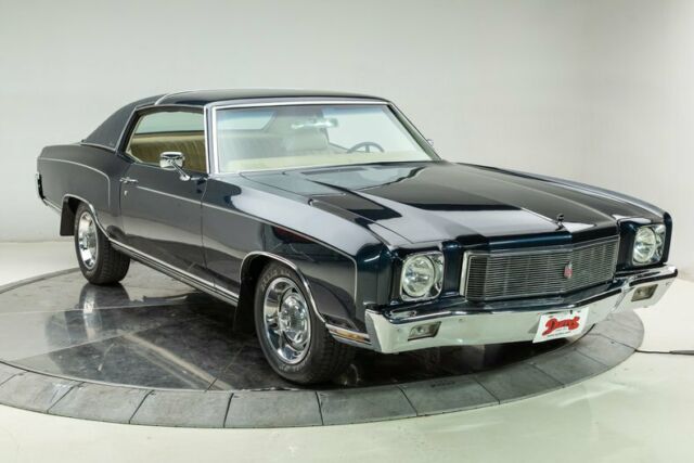 1971 Blue Chevrolet Monte Carlo --
