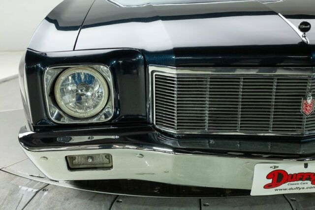 1971 Blue Chevrolet Monte Carlo --