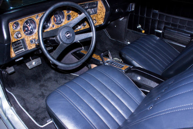 1971 Silver Chevrolet Monte Carlo Hardtop