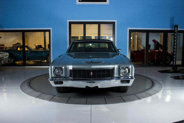 1971 Silver Chevrolet Monte Carlo Hardtop