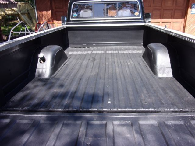 1971 Black Chevrolet Cheyenne Standard Cab Pickup