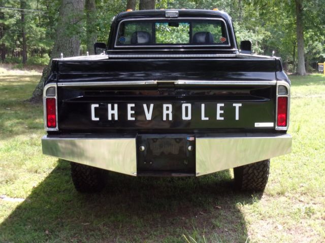 1971 Black Chevrolet Cheyenne Standard Cab Pickup