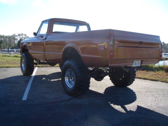 1971 White Chevrolet C-10 Standard Cab Pickup