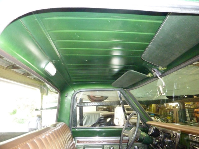 1971 Green Chevrolet C-10 Pickup