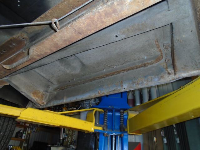 1971 White Chevrolet C-10