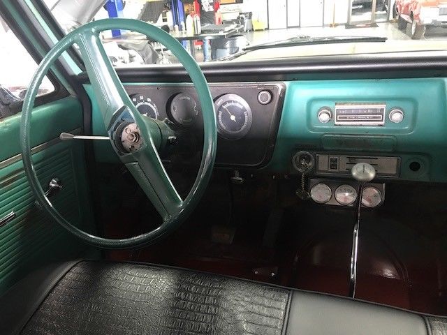 1971 Patina Chevrolet C-10 Standard Cab Pickup