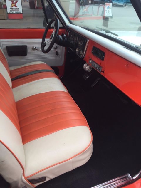 1971 Orange Chevrolet C-10 Standard Cab Pickup