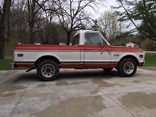 1971 Red/White Chevrolet C-10