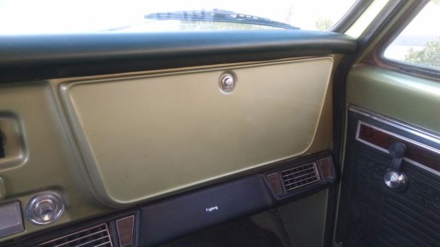 1971 Green Chevrolet C-10 Standard Cab Pickup