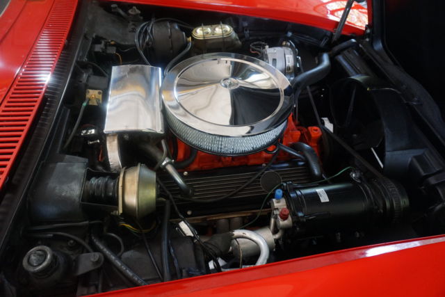 1971 Orange Chevrolet Corvette Coupe