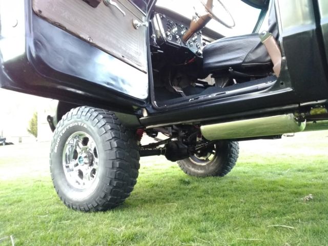 1971 Black Chevrolet C-10 Standard Cab Pickup