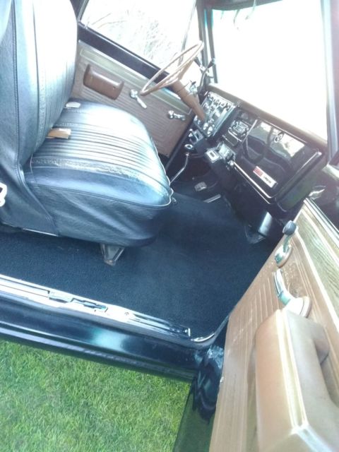 1971 Black Chevrolet C-10 Standard Cab Pickup