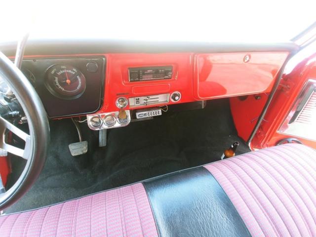 1971 Red Chevrolet C-10