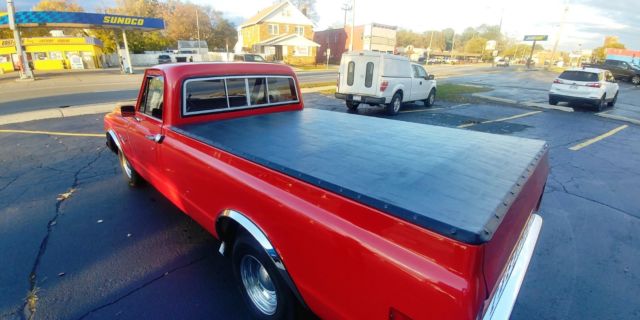 1971 Red Chevrolet C-10