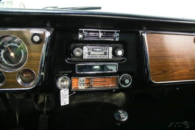 1971 Black Chevrolet C-10