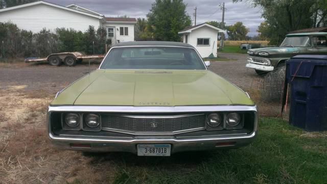 1971 green Chrysler New Yorker
