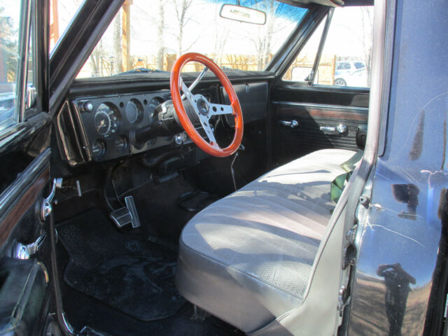 1971 Black Chevrolet C-10 Standard Cab Pickup