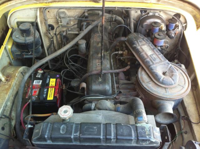 1971 Yellow and White top Toyota Land Cruiser Truck /hard top comes off