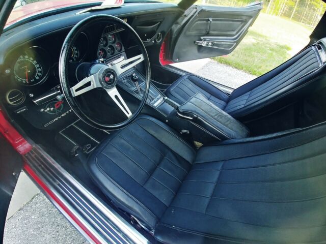 1971 RED Chevrolet Corvette COUPE