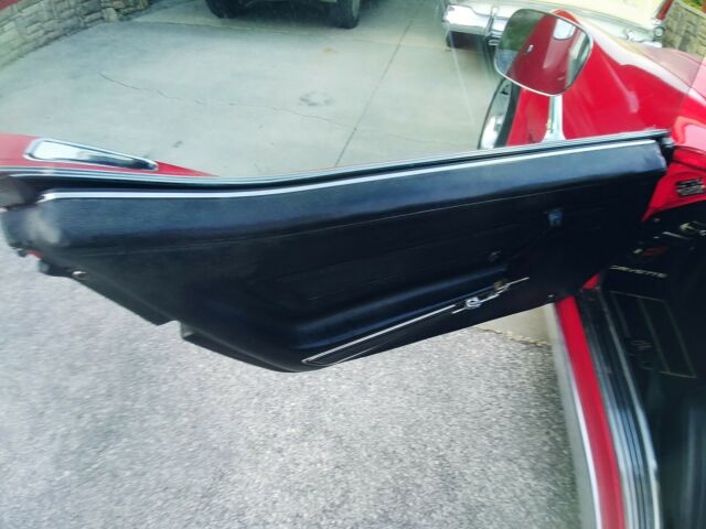 1971 RED Chevrolet Corvette COUPE