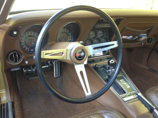 1971 Warbonnet Yellow Chevrolet Corvette Coupe