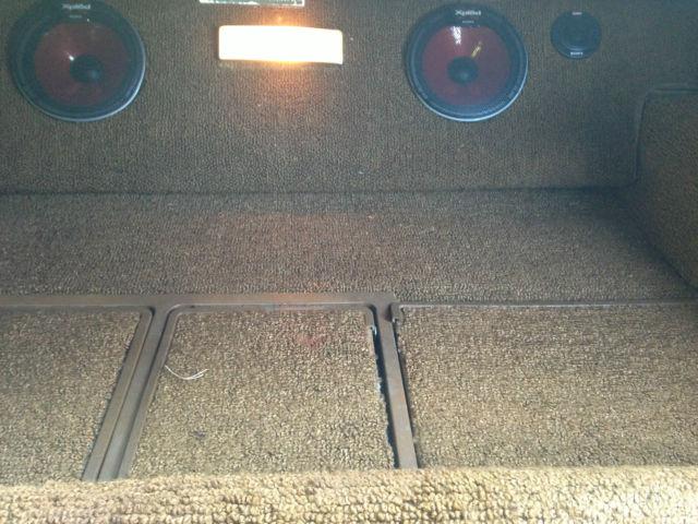 1971 Warbonnet Yellow Chevrolet Corvette Coupe