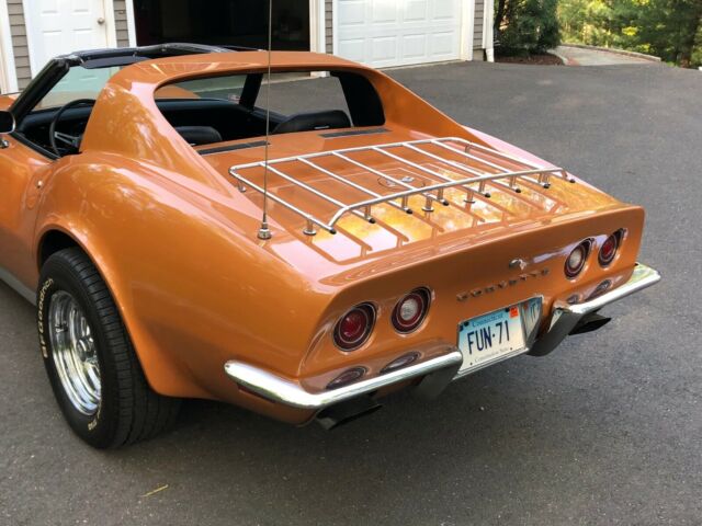 1971 Orange Chevrolet Corvette Coupe