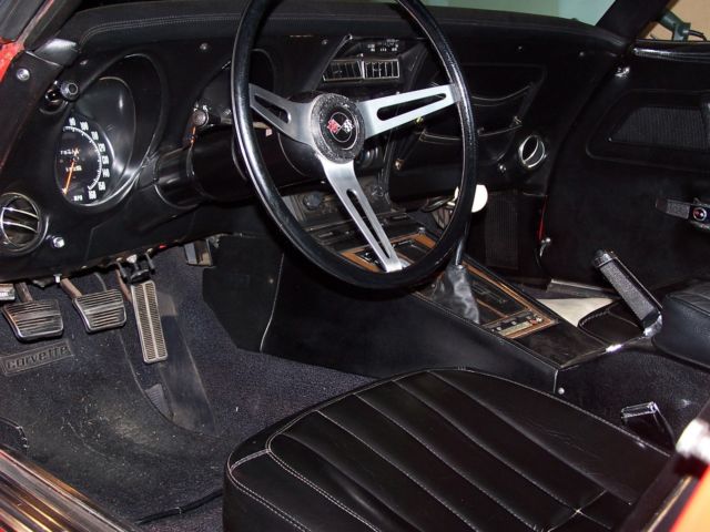 1971 Red Chevrolet Corvette Coupe