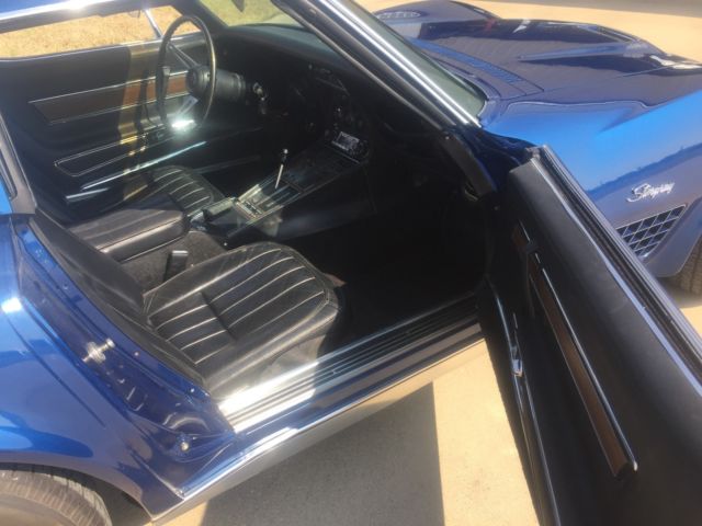 1971 Blue Chevrolet Corvette Coupe