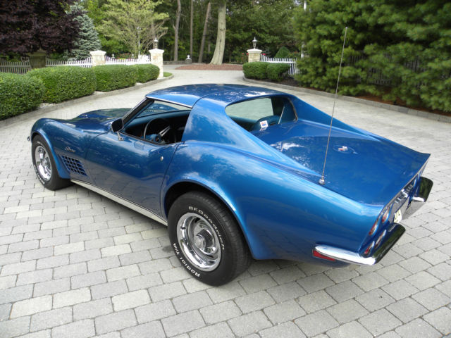 1971 Gray Chevrolet Corvette Coupe