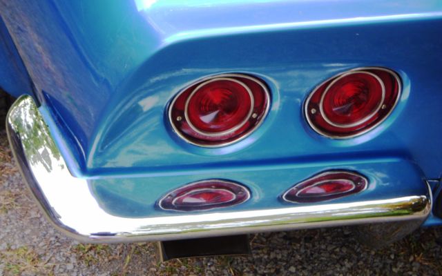 1971 Blue Chevrolet Corvette Coupe