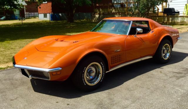 1971 Orange Chevrolet Corvette Coupe